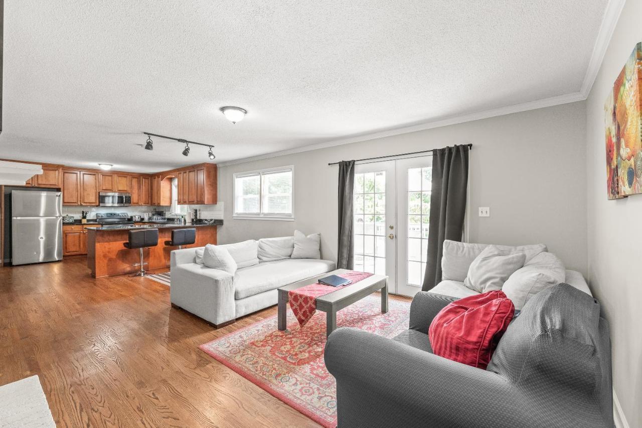 Hébergement de vacances Charming, Cozy Close To Uptown, Airport & Whitewater Center Charlotte