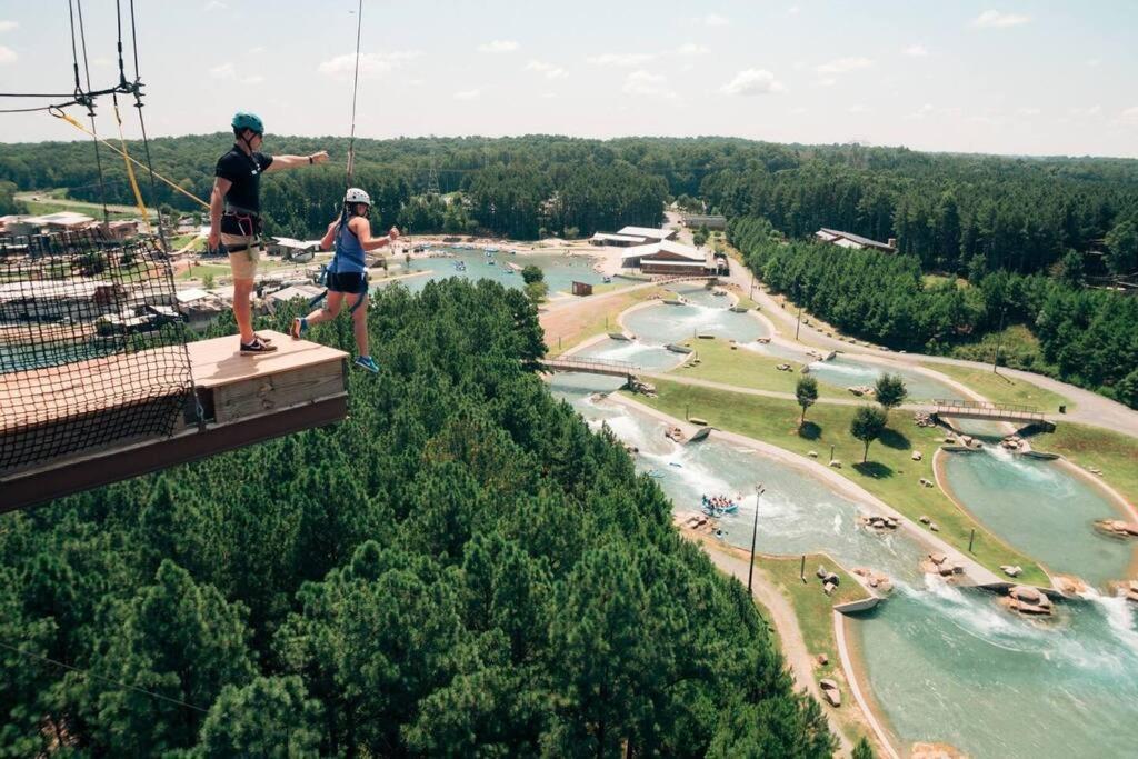 Hébergement de vacances Charming, Cozy Close To Uptown, Airport & Whitewater Center Charlotte