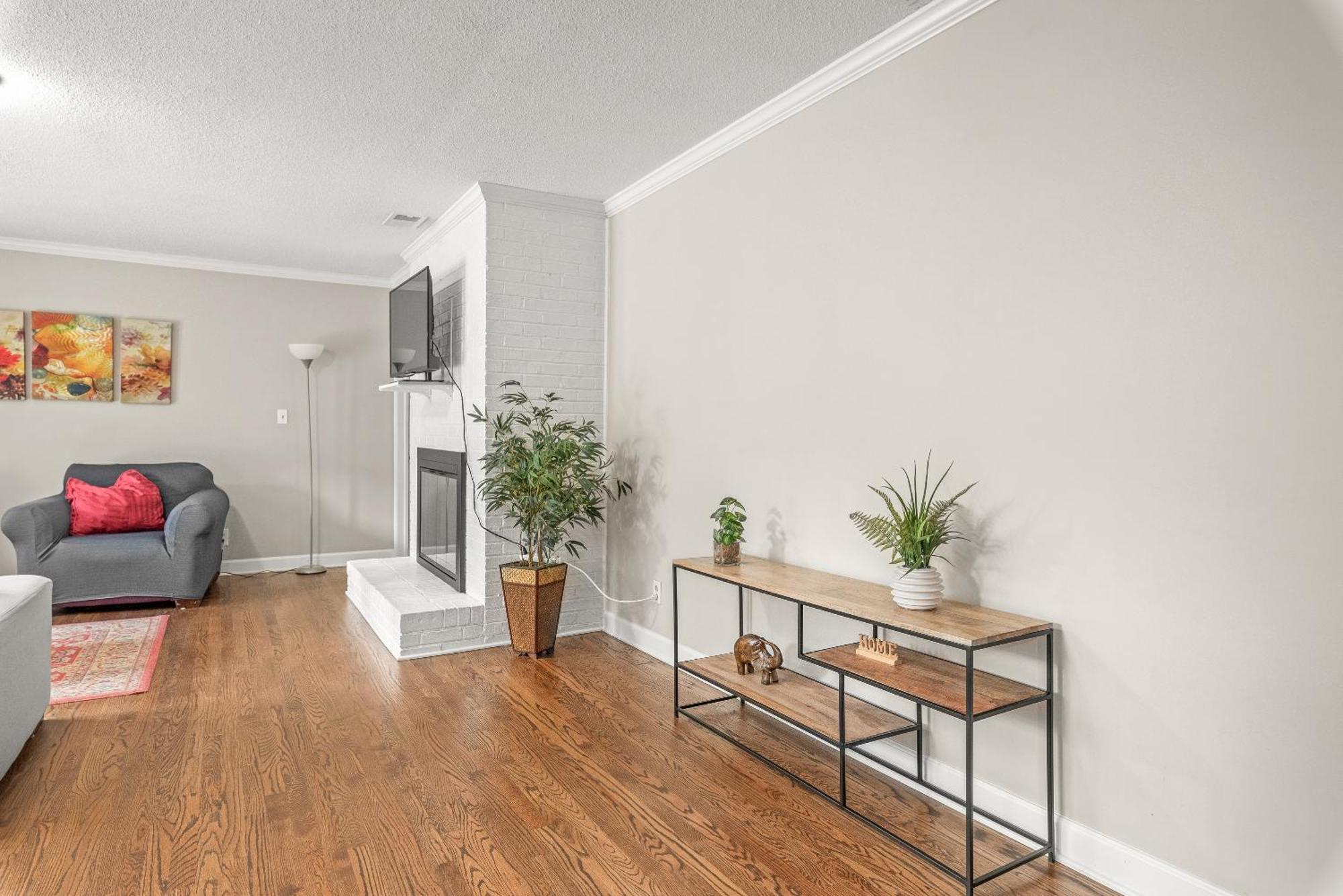 Hébergement de vacances Charming, Cozy Close To Uptown, Airport & Whitewater Center *